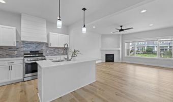 2802 Frisee Dr, Fitchburg, WI 53711