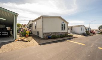 97940 W Benham Ln 4, Brookings, OR 97415