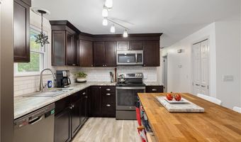498 Camp Westwood Rd, Coventry, RI 02827