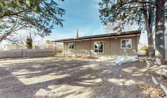 1024 ESPEJO St NE, Albuquerque, NM 87112