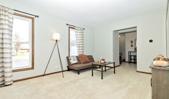 672 Garys Dr, Antioch, IL 60002