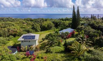601 N Honokala Rd B, Haiku, HI 96708