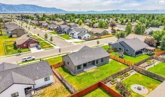 1005 Westwood Cir, Belgrade, MT 59714