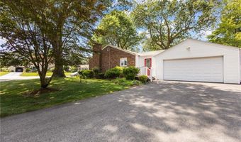 54 Frontier Rd, Warwick, RI 02889