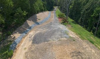 4650 Twin Pines Rd SE, Acworth, GA 30102