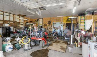 19077 Lawrence 2170, Aurora, MO 65605