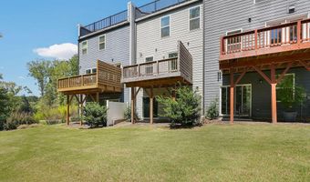 2075 Eva Pearl Dr, Apex, NC 27502