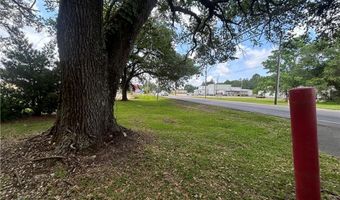 13085 Wintzell Ave N, Bayou La Batre, AL 36509