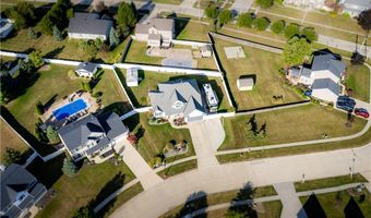 658 Nicole Dr, Amherst, OH 44001