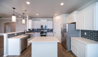 3802 Saguaro Dr, Carlsbad, NM 88220