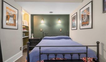 52 S Swan St # G, Albany, NY 12210
