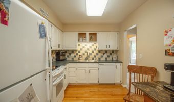 408 S Hall St 8, Algona, IA 50511