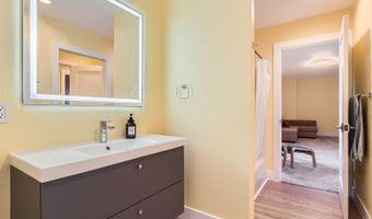 15575 SW BRIGHTON Ct, Beaverton, OR 97007
