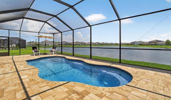 5657 HAWKS CAY St, Apollo Beach, FL 33572