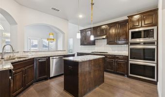 3233 Rolling Meadow Dr, Anna, TX 75409