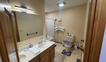 154 Bishop Cir, Albrightsville, PA 18210