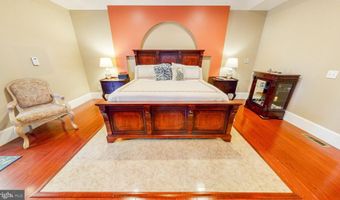 303 S BEDFORD St, Georgetown, DE 19947