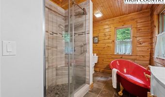 49 Dandelion Ln, Banner Elk, NC 28604