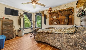 7572 Best Ln, Alhambra, IL 62001