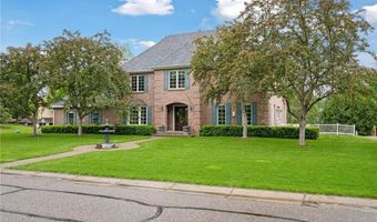 1511 Colleen Ave, Arden Hills, MN 55112