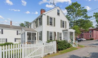 26 Grove St, Bath, ME 04530