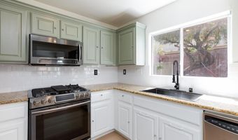 7477 Dune Sunflower Ct, Las Vegas, NV 89139