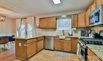 35 Bran Rick Ln, Arden, NC 28704
