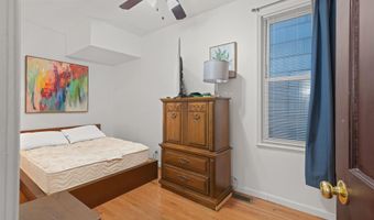 81 HUMPHREY Ave, Bayonne, NJ 07002