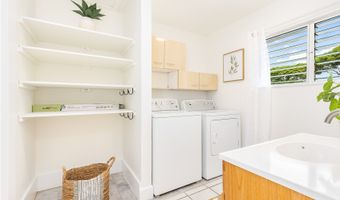 92-1023 Makakilo Dr 68, Kapolei, HI 96707