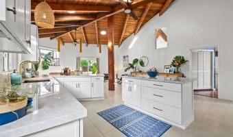 610 Milokai St, Kailua, HI 96734