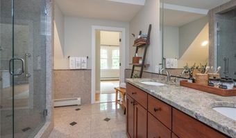 200 Miner Rd, North Kingstown, RI 02874