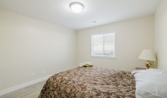 1714 Opal Dr, Elko, NV 89801