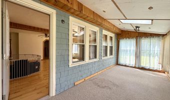 877 Grand Falls Rd, Baileyville, ME 04694