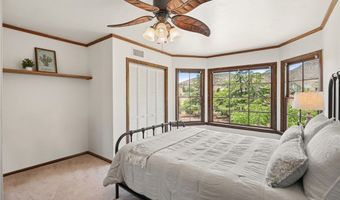 10821 Los Jordans Rd, Agua Dulce, CA 91390