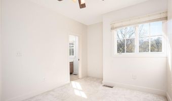 650 DEKALB St, Auburn, AL 36830