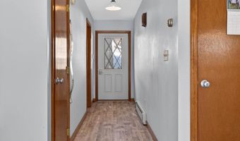 87 Maple Ridge Dr, Monmouth, ME 04259