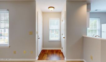 1203 Wilshire Cir, Aberdeen, NC 28315