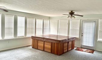 2887 Drury Ln, Alford, FL 32420