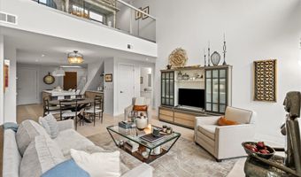 1201 N ROYAL St 214, Alexandria, VA 22314