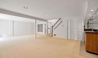 9605 REACH Rd, Potomac, MD 20854