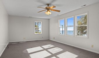 630 Seashore Dr, Atlantic, NC 28511
