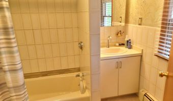 295 West St, Boston, MA 02136