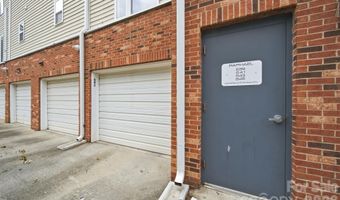 643 Raphael Pl, Charlotte, NC 28205