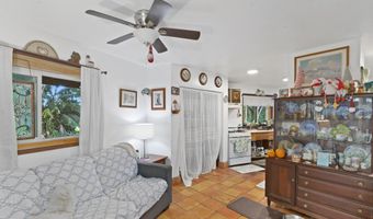 105 E Kuiaha Rd, Haiku, HI 96708