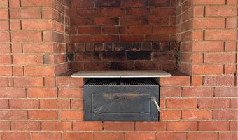 22745 Anoka Rd, Apple Valley, CA 92308