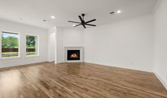 151 Kingfisher Ln, Aledo, TX 76008