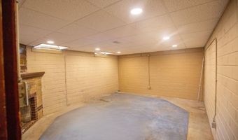 716 S Jones St, Algona, IA 50511