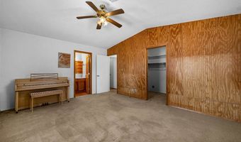 300 Pintail Cir, Altus, OK 73521