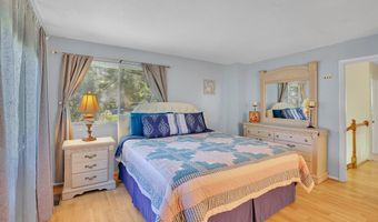 11 Watch Hill Cir 11, Cromwell, CT 06416