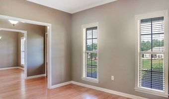 110 Old Lake Cv, Batesville, MS 38606